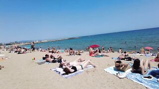 Beach Walking tour - Barcelona Spain - Barceloneta Beach 2022