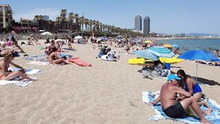 Beach Walking tour - Barcelona Spain - Barceloneta Beach 2022