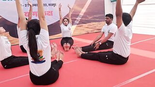 aarogy mela bharatpur ....yoga program