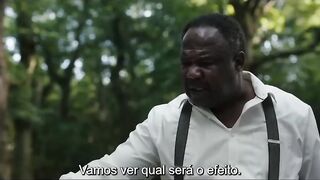 Urso do Pó Branco | Trailer Legendado