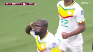 Koulibaly steals the show | Ecuador v Senegal | FIFA World Cup Qatar 2022