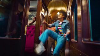 'Cirkus' Trailer out now! Get ready for a LAUGHTER RIOT with Ranveer Singh & cast | Rohit Shetty