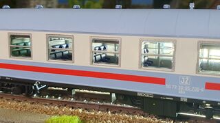 LS Models Reisezugwagen set der JZ, Epoche V, Spur H0