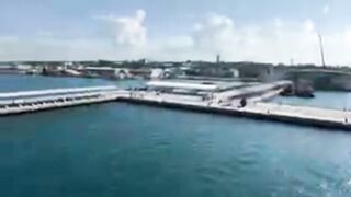 LIVE SAIL AWAY CELEBRITY REFLECTION. NASSAU BAHAMAS DECEMBER 2022