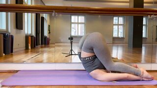 Yoga And Contortion Workout 3.M & stretch splits #yoga #contortion #stretch #flexibility part (9)