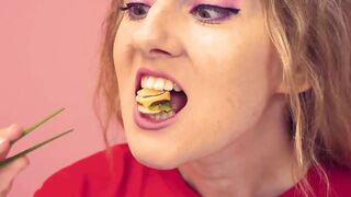 Eating burger challenge | Food challenge | Eating challenge