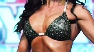 Bikini Olympia Top 3 Ashley Kaltwesser Las Vegas 2022.