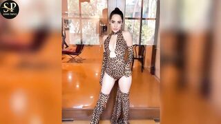 Urfi Javes ने पहना Leopard Bikini | Urfi Javed Latest Look Viral | Viral Video