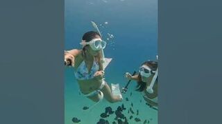 Deep Underwater Girl Swimming | Bikini Girls Swimming In Underwater 123 | Underwater Official 10M