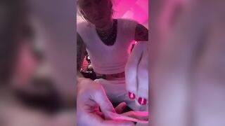 Machine Gun Kelly Instagram live 20.12.2022