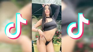 Mia Linares Pineda on OnlyFans | MIALINARES69 on Tiktok | OfonTik