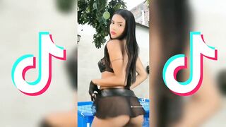 Mia Linares Pineda on OnlyFans | MIALINARES69 on Tiktok | OfonTik