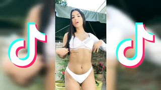 Mia Linares Pineda on OnlyFans | MIALINARES69 on Tiktok | OfonTik