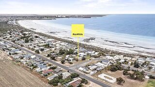 4 Bayview Parade, NORTH BEACH, South Australia