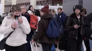 Travel chaos at DIA continues on Christmas Eve