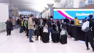 Travel chaos at DIA continues on Christmas Eve