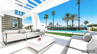 UNIQUE! 100% Ready Brand New FRONTLINE BEACH Villa【11.750.000€】Marbella East