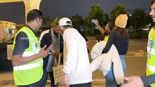 Celebrity Couple Virat Kohli & Anushka Sharma Poses For Paps At Airport