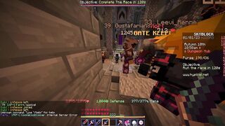 Hypixel's Servers Have a Stroke...on Stream