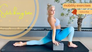 Training for Legs with Yoga blocks | Flexibility and Mobility | Contortion and Stretching |