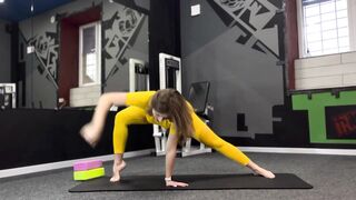 Exercises for Legs | Contortion | Fitness | Stretching time | Gymnastics | Mobility |