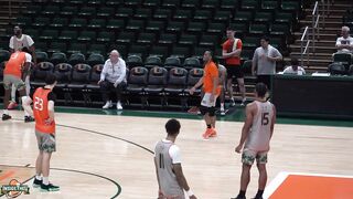 BIG DUNK & FUNNY CELEBRATION at Miami Hurricanes Practice! ????????"I SET YOU UP"