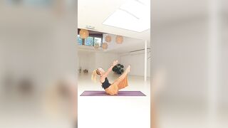 yoga stretching exercises for flexibility #flexibody#contortionist