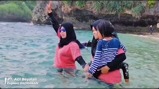 Video Pendek Cinematic Sadranan Beach