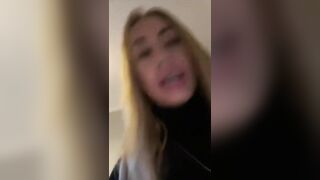 Így hirdeti Dia az OnlyFans-ét...????????