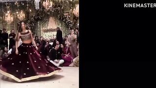 Shan Shahid's Daughter Wedding || Shan's Niece's Amazing Flexible Dance in Event || Dance Viral????