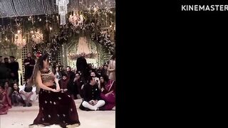 Shan Shahid's Daughter Wedding || Shan's Niece's Amazing Flexible Dance in Event || Dance Viral????