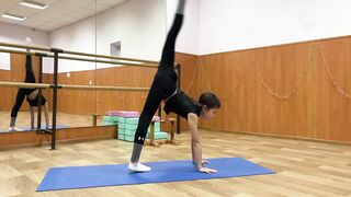 super flexible challenge. trying out the rear flexible split fold. contortion workout