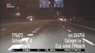 Met 194 km p/u scheuren ze achter elkaar aan op de A28 | RTV Utrecht