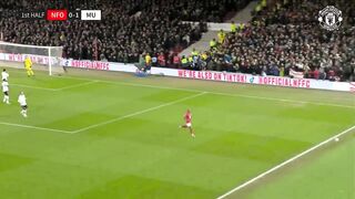 Wout Off The Mark! ???????? | Forest 0-3 Man Utd | Highlights