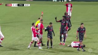 RODE KAART na roekeloze TACKLE ???? | Samenvatting FC Emmen - PSV