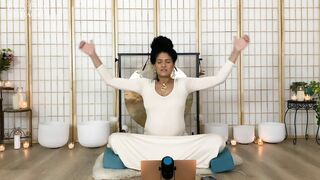 Glimpse into Kundalini Prenatal Yoga Teacher Training (2m)