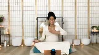 Glimpse into Kundalini Prenatal Yoga Teacher Training (2m)