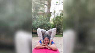 Advanced yoga variation | Back bending | Urmi Pandya