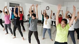 WEIGHT LOSS YOGA AEROBICS Om yog pith surat