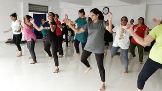 WEIGHT LOSS YOGA AEROBICS Om yog pith surat