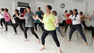 WEIGHT LOSS YOGA AEROBICS Om yog pith surat