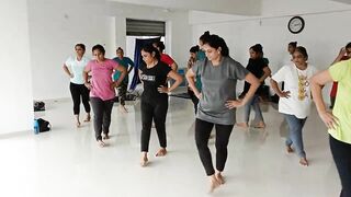 WEIGHT LOSS YOGA AEROBICS Om yog pith surat