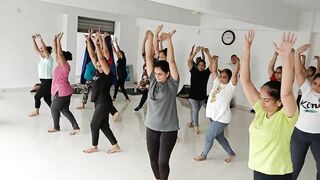 WEIGHT LOSS YOGA AEROBICS Om yog pith surat