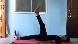 How to do chakrapadasana....#yoga #flexibility #best stretching for building strenght