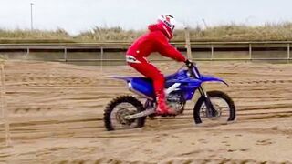 Riding Dirtbikes on the BEACH | 2 stroke VS 4 stroke | Super DEEP | YZ250 YZF450