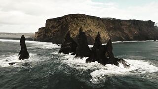 Travel to Iceland ???????? Reynisfjara Black Beach