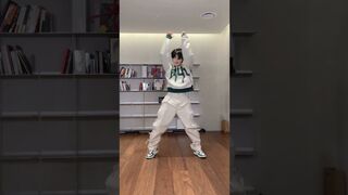 JIMIN DANCE TIME ( BTS instagram update ) : 11-02-2023