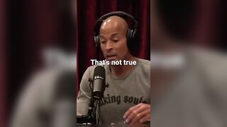 David Goggins and Joe Rogan on fat models #shorts #davidgoggins #fatloss #motivation #joerogan