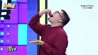 Ryan accepts the challenge from Jhong and Vhong | Isip Bata