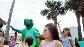 Toby the Turtle Has His Own Dance at The Beach Club in Gulf Shores!